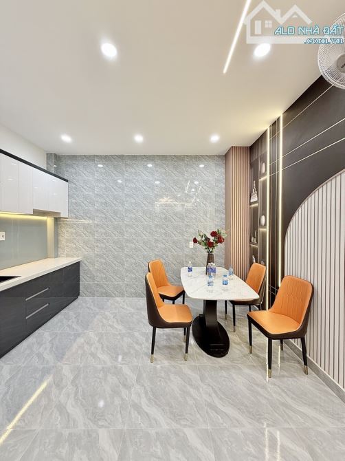 Bán nhà Trần Trọng Thi phường 15 tân bình - 2