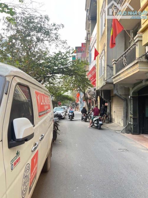 ⭐️BÁN GẤP NHÀ MẶT PHỐ NGHI TÀM 160m2 OTO TRÁNH GIÁ 34.5 TỈ CÓ THƯƠNG LƯỢNG. - 2
