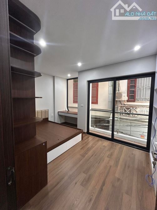 BÁN NHÀ GIẢI PHÓNG GIÁP BÁT HOÀNG MAI - 45M 5T MT 4.6M - MẶT NGÕ SH QUAY ĐẦU 3 BƯỚC RA PHỐ - 2