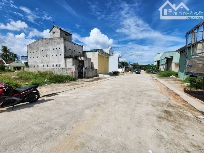 Bán đất thổ cư đường 13m - gần tuyến tránh Quốc Lộ 1A - Diên Toàn 113m2 - 3