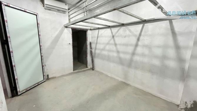 Bán toà CCMN 1194 Đường . Láng Thượng. Đống Đa DT 134m2 x 6T, mặt tiền 5.4m. Giá 22.5 tỷ - 3