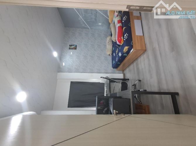 MẶT TIỀN NGUYỄN THÁI SƠN- GÒ VẤP-  40M- 3 TẦNG- - 4.1x11- 7.4 T - 3