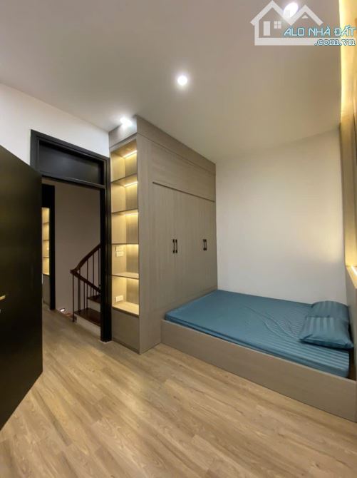 BÁN NHÀ NGÕ 111 QUAN HOA: DT 40M2, 5 TẦNG, 7 PHÒNG , FULL NỘI THẤT, GIÁ 9.8 TỶ - 3