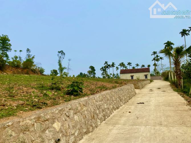 Cần bán 963m2, ont 100m, sổ HN tại Thạch Thất - Hoà Lạc. View núi, gần suối. Giá 5,8tr/m - 3