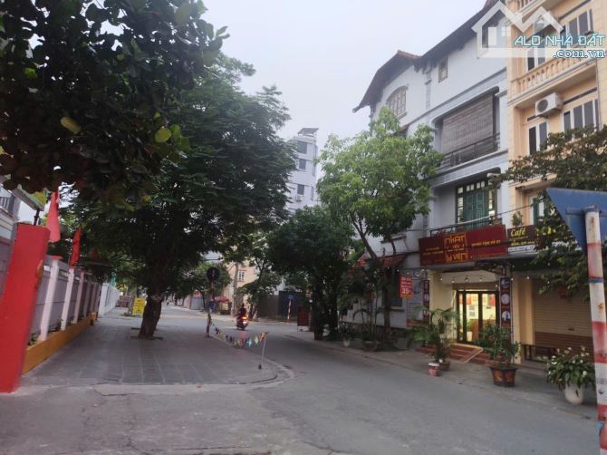 Biệt thự Cổ Linh, Thạch Bàn 100M2, MT 6.5M ,5 Tầng, Lô góc 2 thoáng, Vỉa hè, Kinh doanh. - 4