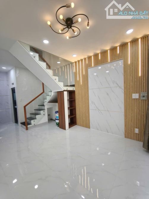 Nhà mới xây Tân Bình dưới 3,65 tỷ, 2 tầng 26m2, HXH, ngay trung tâm Tân Bình - 4