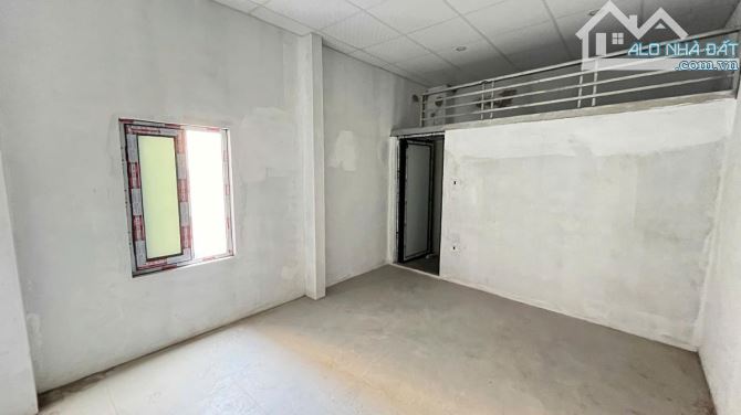 Bán toà CCMN 1194 Đường . Láng Thượng. Đống Đa DT 134m2 x 6T, mặt tiền 5.4m. Giá 22.5 tỷ - 5
