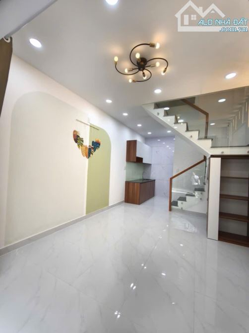 Nhà mới xây Tân Bình dưới 3,65 tỷ, 2 tầng 26m2, HXH, ngay trung tâm Tân Bình - 5