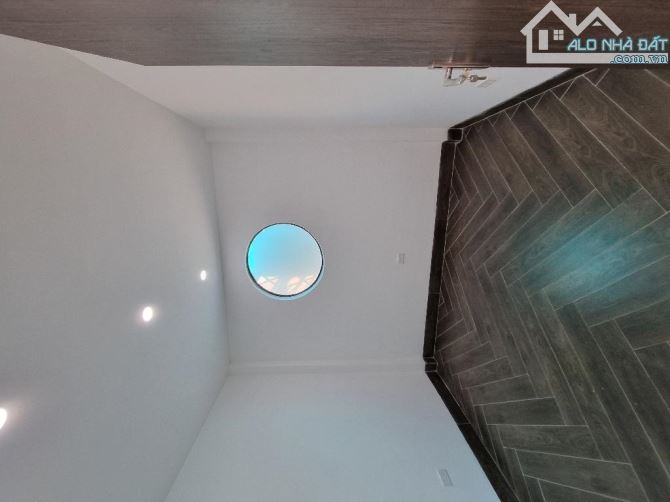 BÁN NHÀ PHÂN LÔ NGỌC THỤY - 31M² - 5 TẦNG - 5.9 TỶ - Ở NGAY  🏡 - 6