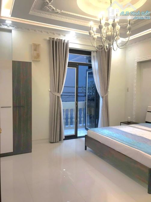 Siêu phẩm Biệt thự lô góc, 7x12, 3 tầng, liền kề Phú Mỹ Hưng Q7, nhỉnh 11 tỷ - 6