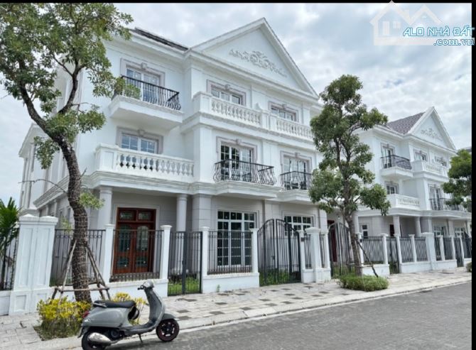Biệt Thự Erowindow/ 38.x Tỷ/193 M2/3 Tầng/11 Mt/ Trâu Quỳ - 7