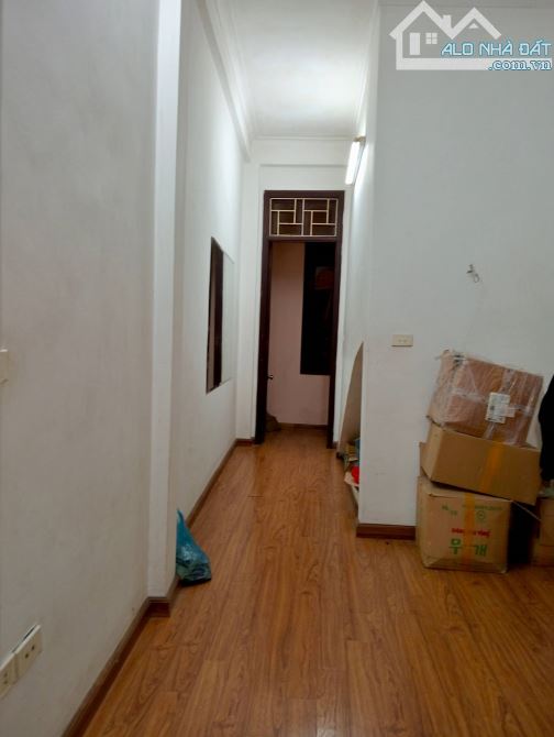 Bán Nhà mặt Phố Khương Thượng,ngõ đường Tây Sơn,p Ngã Tư Sở,Đống Đa, Dt: 30m2,Giá 10,5 tỷ - 2