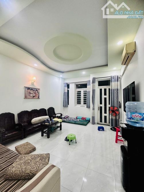BÁN NHÀ AN DƯƠNG VƯƠNG 99M2 (4X25) 4 TẦNG 5PN 7.9 TỶ NỘI THẤT CAO CẤP HẺM 12M