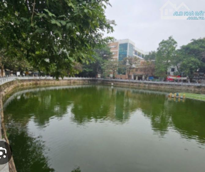 BÁN NHÀ MẶT PHỐ KHƯƠNG THƯỢNG 26M2, XÂY 3 TẦNG LÔ GÓC 3 MẶT THOÁNG, GIÁ CHỦ CHÀO 7 TỶ