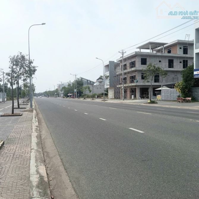 Lô Đất 1000m2 Mặt Tiền Đường Võ Văn Kiệt, Tp. Bà Rịa - 2