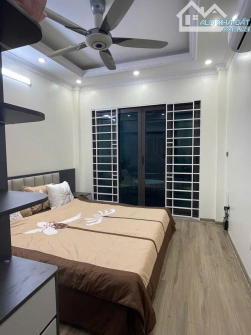 Quá Hiếm !Nhà Phân Lô ngõ 43 Kim Đồng, Hoàng Mai, 60m2x4T, MT 5m, Giá nhỉnh 18 tỷ