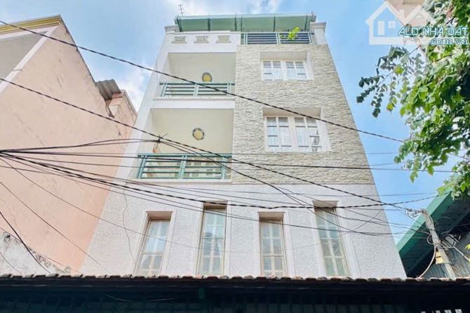 Bán nhà Nguyễn Đình Chính Phường 11 Phú Nhuận, 33m² 5 Tầng 4.5m x 7.4m - Giá 5.8 tỷ TL