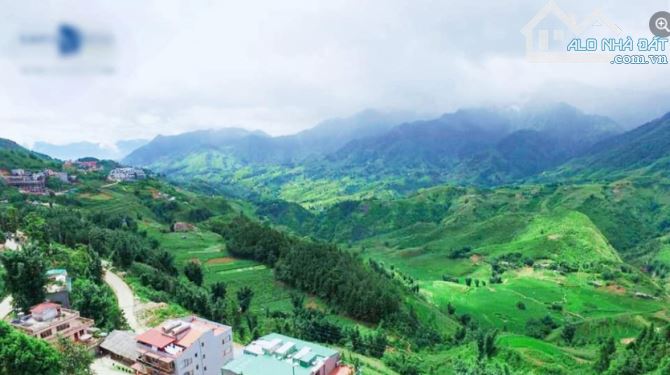 Bán đất xây khách sạn, trung tâm Sapa , giá 135tr/m2