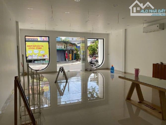 Nhà Mặt Tiền Phan Bội Châu - Phường Trường An. Thành Phố Huế