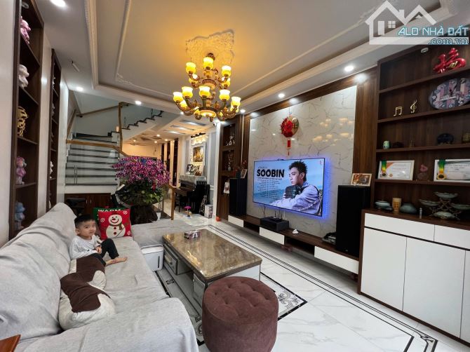 Bán nhà khu phân lô Đằng Lâm - ô tô vào nhà
