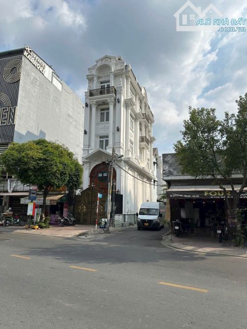 Ngộp Bank - Bán Gấp Căn Góc 2MT Lê Văn Sỹ, P.14. (DT, 5,4X21m)- 5 tầng mới
