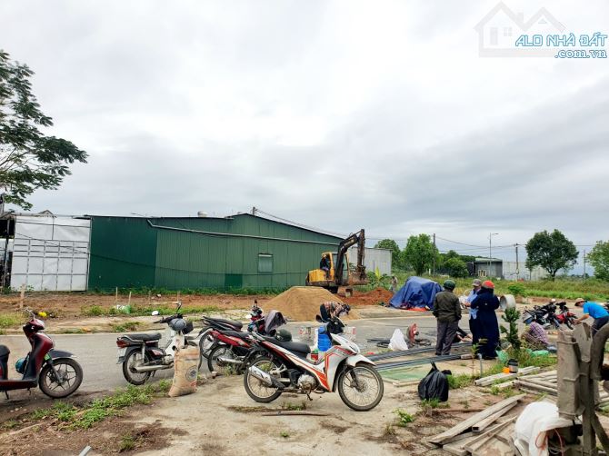 BÁN ĐẤT KHU DỊCH VỤ HỖN HỢP VSIP QUẢNG NGÃI - GIÁ 9XX-  GIÁ RẺ NHẤT THỊ TRƯỜNG