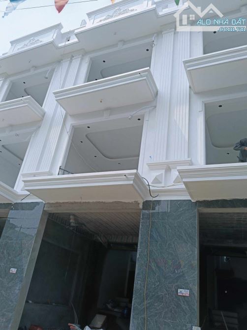 BÁN 3 TỶ NHÀ MỚI 43M X 4 TẦNG Ô TÔ ĐẾN CỬA NGÃI CẦU AN KHÁNH HOÀI ĐỨC