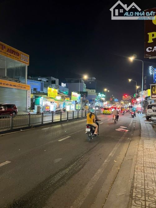 Mặt tiền Nguyễn Oanh P.6 GV, 104m2 nở hậu , vừa ở vừa kinh doanh