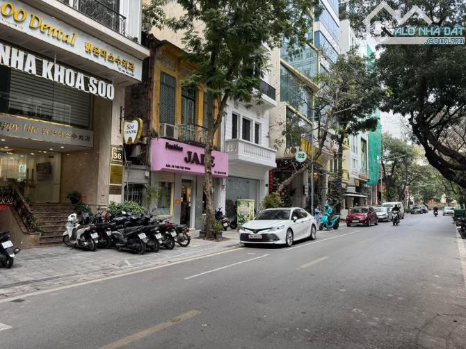 BÁN NHÀ TRIỆU VIỆT VƯƠNG, 25M, 5T, PHÂN LÔ, Ô TÔ, GẦN PHỐ, THANG MÁY GIÁ CÓ 13 TỶ.
