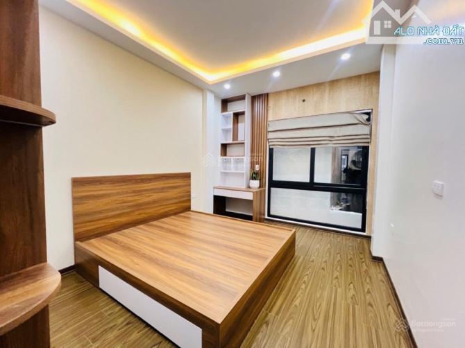 HO.ÀNG M.AI-TẢ THANH OAI N.HÀ DÂY XÂY 40M2X4 TẦNG GẦN ÔTÔ Z.Á 3.7 T.ỶY