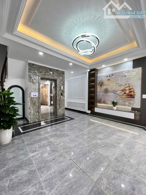 BÁN GẤP – NHÀ MỚI KHƯƠNG ĐÌNH – PHÂN LÔ – THANG MÁY – 6 TẦNG – 40M2 – HƠN 9 TỶ