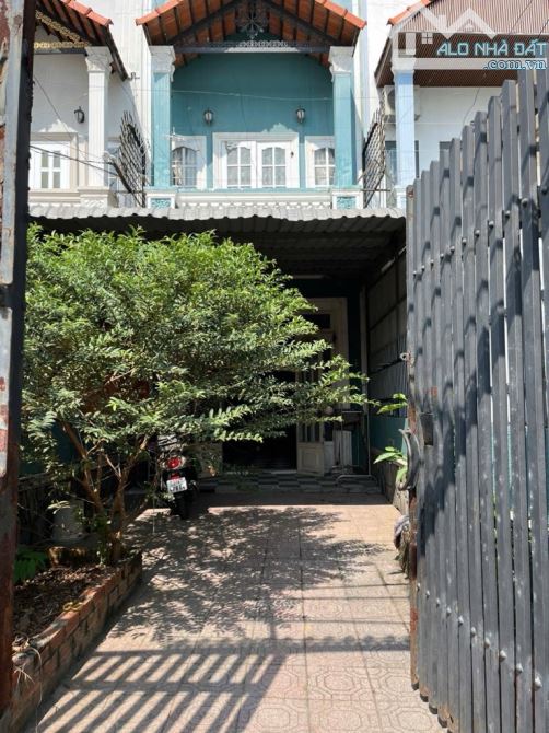 Bán nhà QUỐC LỘ 13, cạnh KDC VẠN PHÚC, Hiệp Bình Phước, Thủ Đức. Dt76m², 2 tầng giá 5,3ty