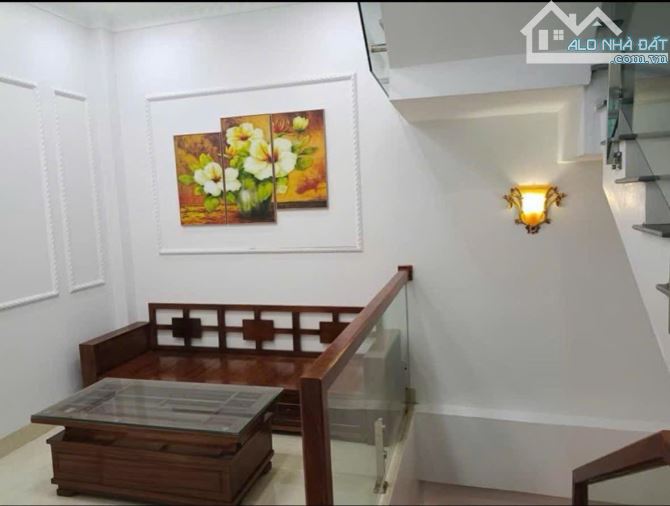 cần bán nhanh căn nhà 4 tầng ngõ  Bà Triệu - 1