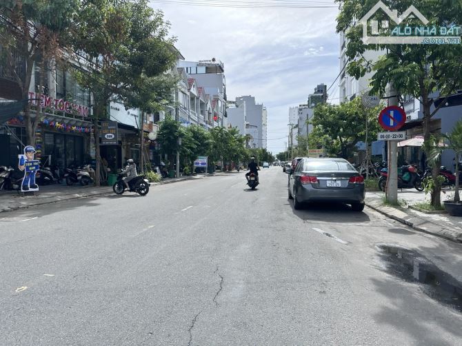 LÔ GÓC 2 MẶT TIỀN SIÊU ĐẸP- DƯƠNG KHUÊ- TRỤC ĐỖ BÁ- DIỆN TÍCH 188M2 - VỊ TRÍ VÀNG. - 1