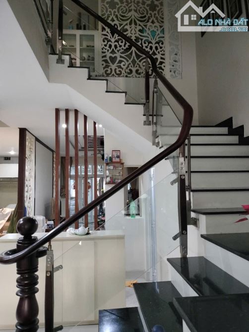 Bán Biệt thự DT( 7m x 20m)~ 140m2, Khu Village Mỹ Mỹ , Nguyễn Hoàng, Q2 (TP Thủ Đúc) - 3