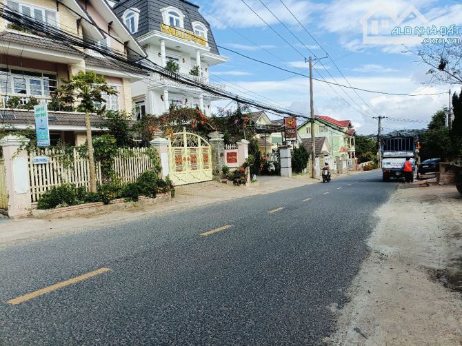 Nhà Mặt tiền CHÍNH Triệu Việt Vương - p3. Đà lạt. chỉ 25tỷ ~414M2-  view phố - 1