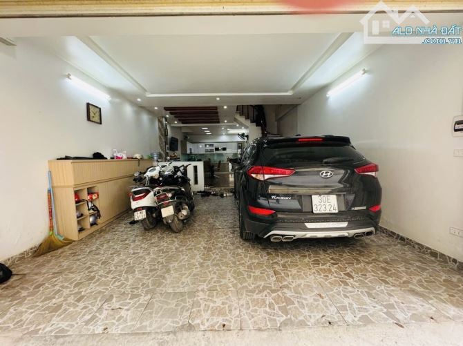 HIẾM ! BÁN NHÀ ĐẸP VIP , GARA Ô TÔ, PHỐ LẠC TRUNG HBT ,75M NHỈNH 24 TỶ