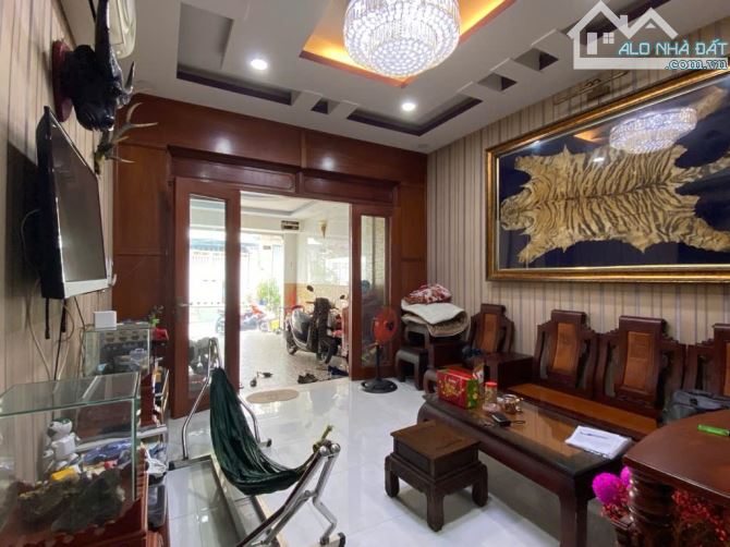 Nhà hẻm xe hơi Huỳnh Tấn Phát, 4x20m, 4 tầng, 7.3 tỷ, nội thất cao cấp - 1