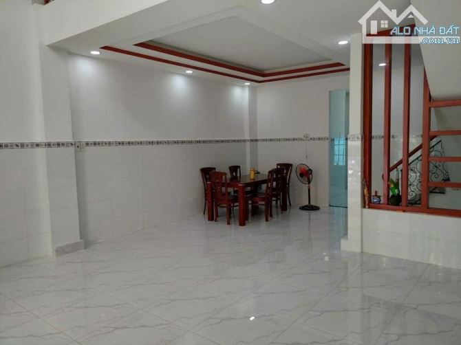 Bình Tân, hẻm thông đường số 7,khu tên lửa, ngang 5,5m, Nhà 3 tầng, 75 m2, giá rẻ. - 1