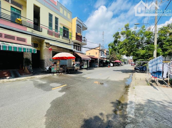 Ngộp bán gấp đất mặt tiền P. Linh Trung ngay Phạm Văn Đồng DT 134m2 (6.3x20) giá nhíc 9 tỷ - 1