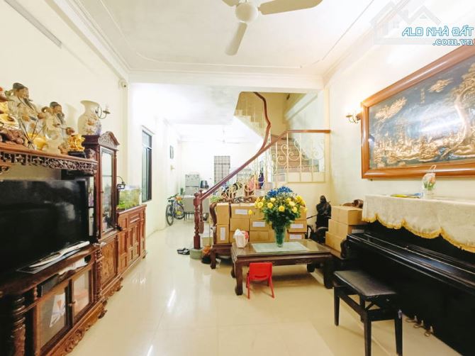 Bán nhà Trung Kính - Cầu Giấy 65m2*4T MT5m Gara oto giá 32.5 tỷ - 1