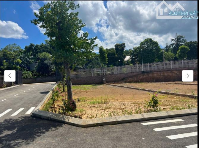 100M2  VIEW HỒ - ĐƯỜNG Ô TÔ TRÁNH NHAU - GẦN NGÃ TƯ LỤC QUÂN - 1