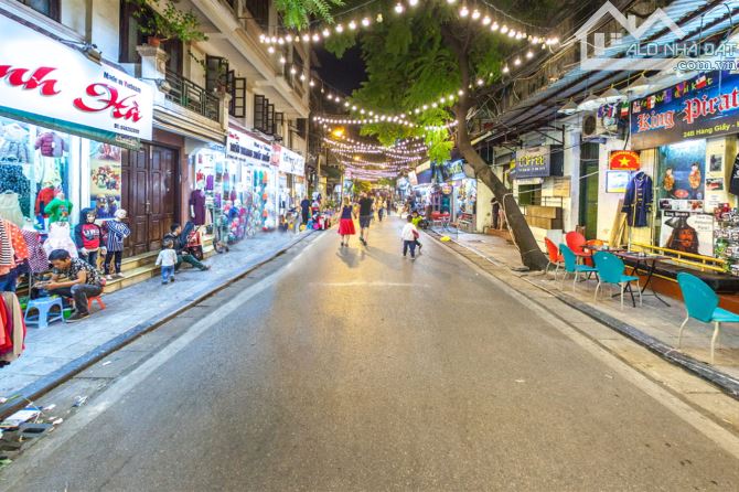 Bán mặt phố Hàng Giấy 215m2, MT 6,3m Ngay Chợ Đồng Xuân 1 Sổ 1 Chủ Xây Khách Sạn Tuyệt Vời - 1