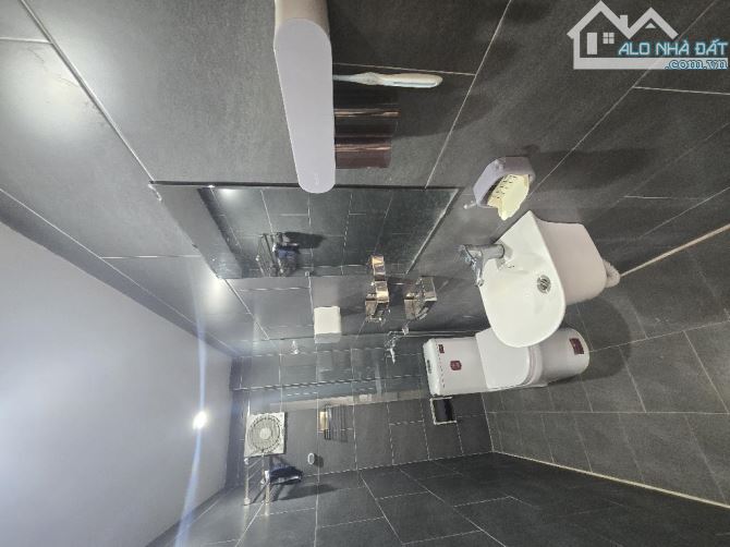 Bán nhà Ngọc Thụy-long biên,Gần oto,DT 38m2,MT4,4m giá 6 tỷ - 1