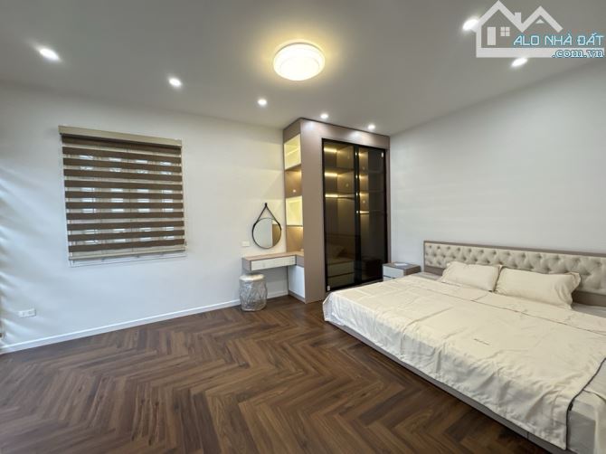 HỒNG TIẾN - BIỆT THỰ MiNi - FULL NỘI THẤT - MẶT TIỀN KHỦNG - LÔ GÓC 3 THOÁNG - 1