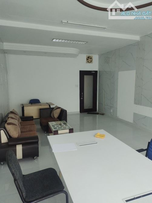 Cho Thuê Văn Phòng Đường Trân Quang Diệu P14 ,Quận 3 DT 50m2 giá 12 triệu /tháng - 1