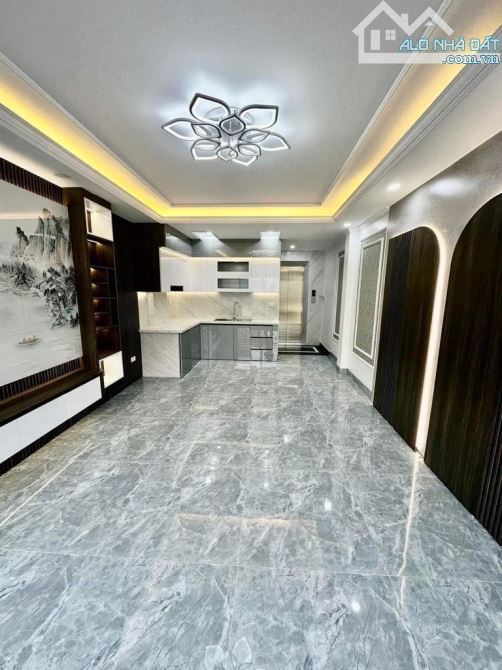 Trần Cung Nhà Mới Xây 6 Tầng-Thang Máy -50m Ra Mặt Phố DT 35m.4 Ngủ .Giá Hơn 7 Tỷ - 1
