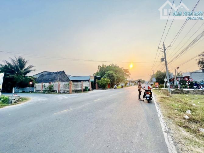 ✨  5x29M (Full ONT) Mặt đường Nhựa Siêu Đẹp, xung quanh hàng quán và nhà dân ở kín - 619TR - 2
