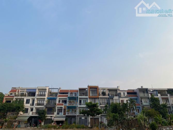 Bán 2 Lô đất mặt tiền đường 447 tăng nhơn phú A, diện tích 144m - 1