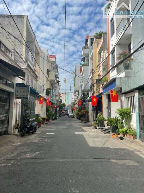 BÁN NHÀ 5M NGANG ×3TẦNG ĐƯỜNG 8M -LÊ TRỌNG TẤN -BÌNH HƯNG HOA-BÌNH TÂN - 1
